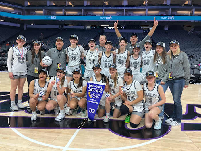 Vista Del Lago's Sac-Joaquin Section title team on the floor of Golden 1 Center